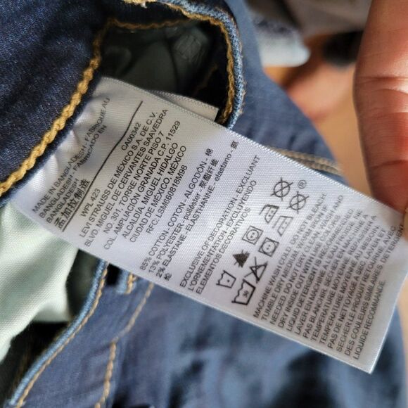 EUC DENIZEN FROM LEVIS HI RISE CUFFED JEGGING CROP SIZE 33 WAIST / 12 - Picture 14 of 16